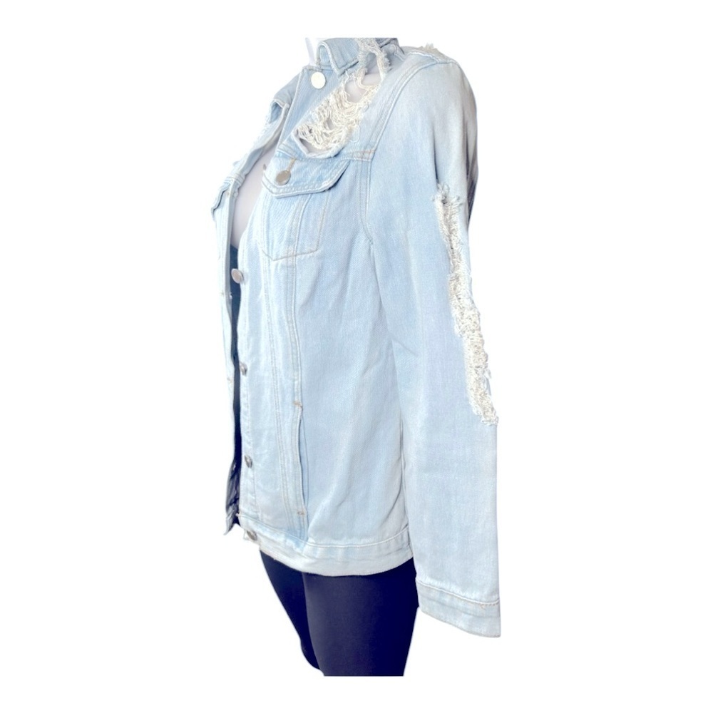 FASHION NOVA Distressed Light Blue Denim Jacket size XS oversized pre-loved - Picture 6 of 14